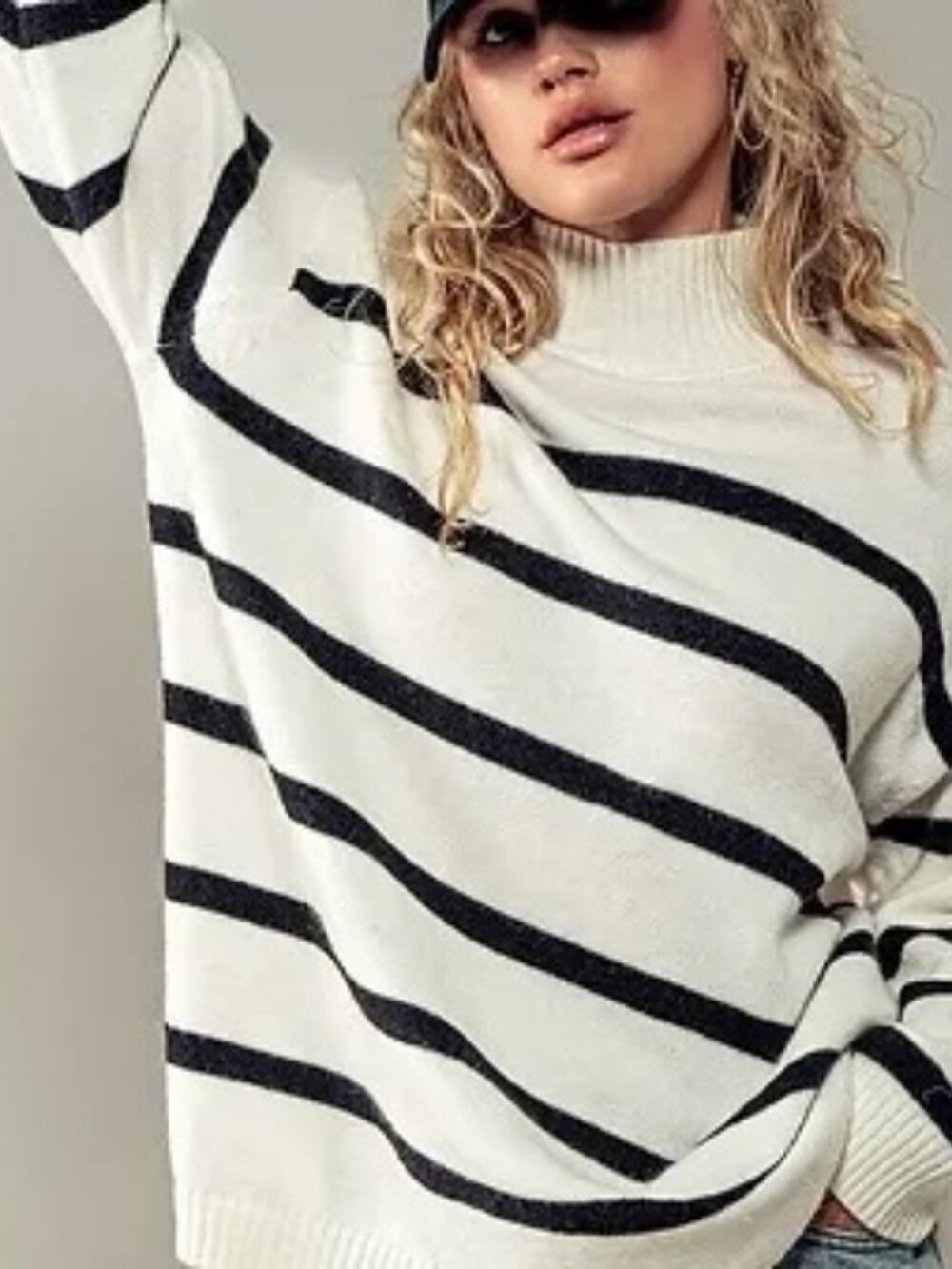 Urban Daizy Striped Ribbed Turtleneck Sweater